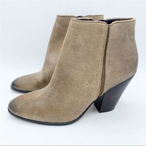 Dolce Vita Distressed Brown Leather Zip Ankle Booties Western Stacked Heel 9.5‎